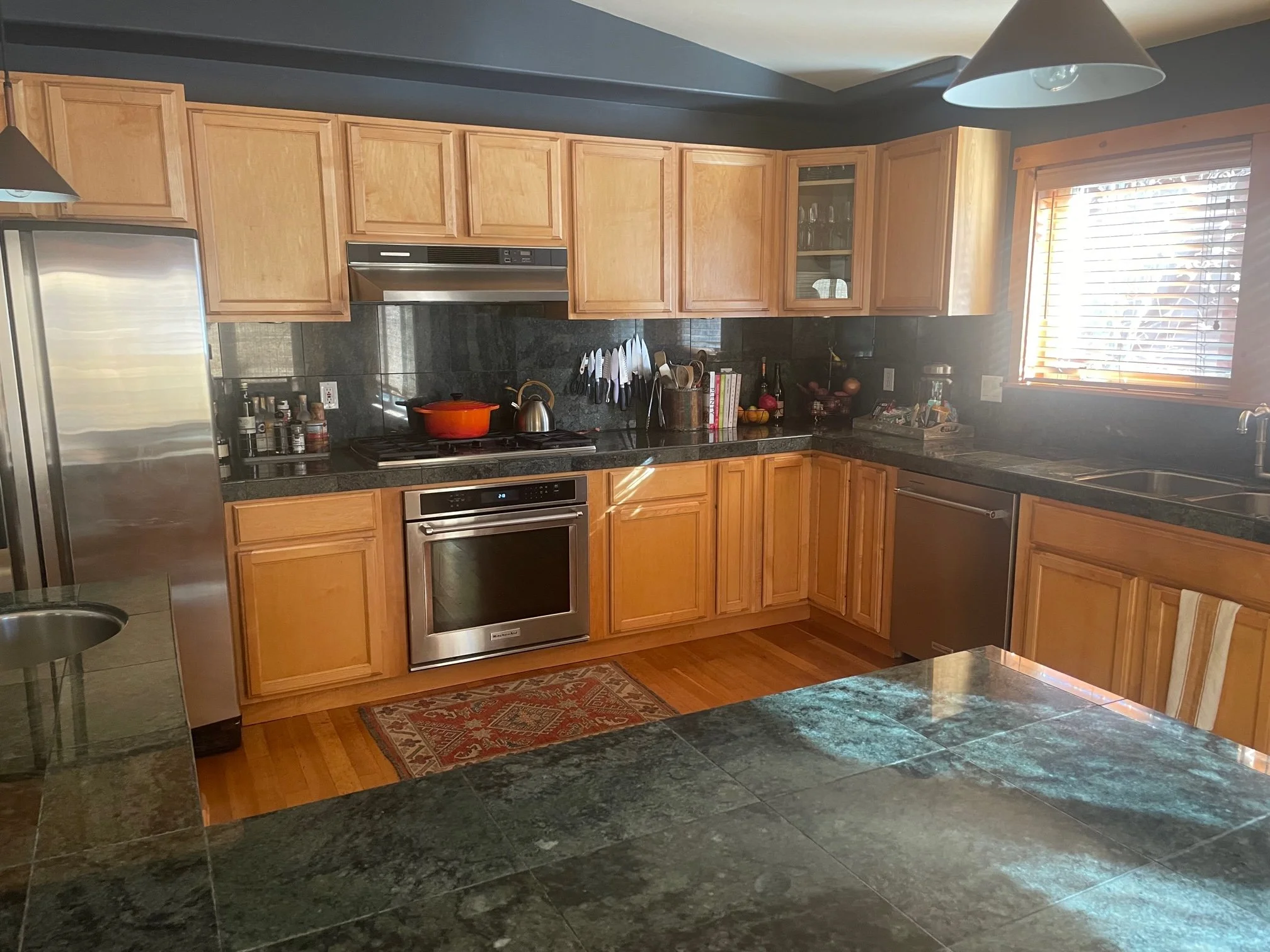 Mountain Transitional_Kitchen Range_Before.jpg