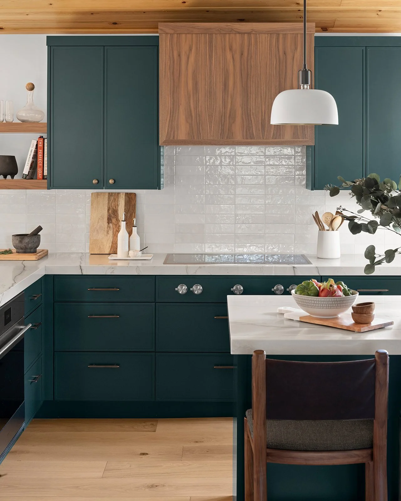 Kitchen-Range_Crop.jpg