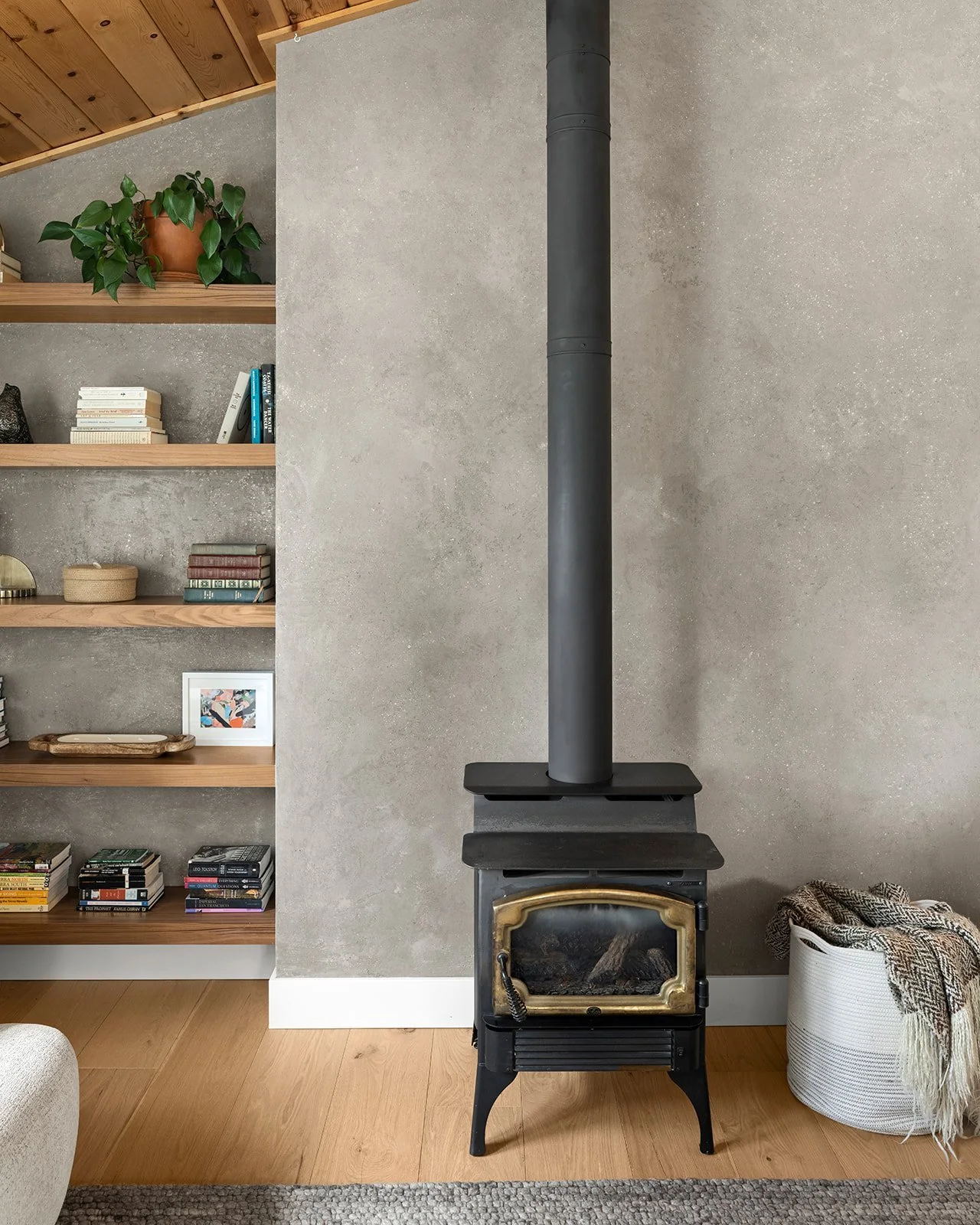 Fireplace.jpg