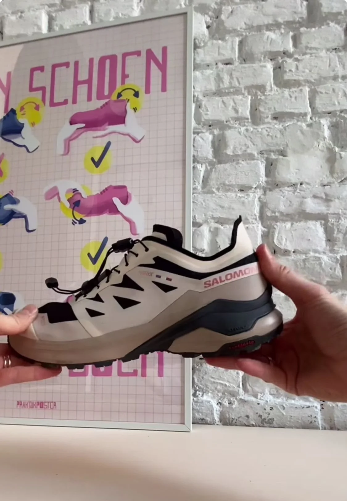 Poster: Een schoen met fatsoen