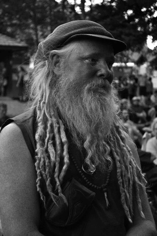 Opal-Photography-BW-Folk-Fest-Octopus-Dreads-02.jpg