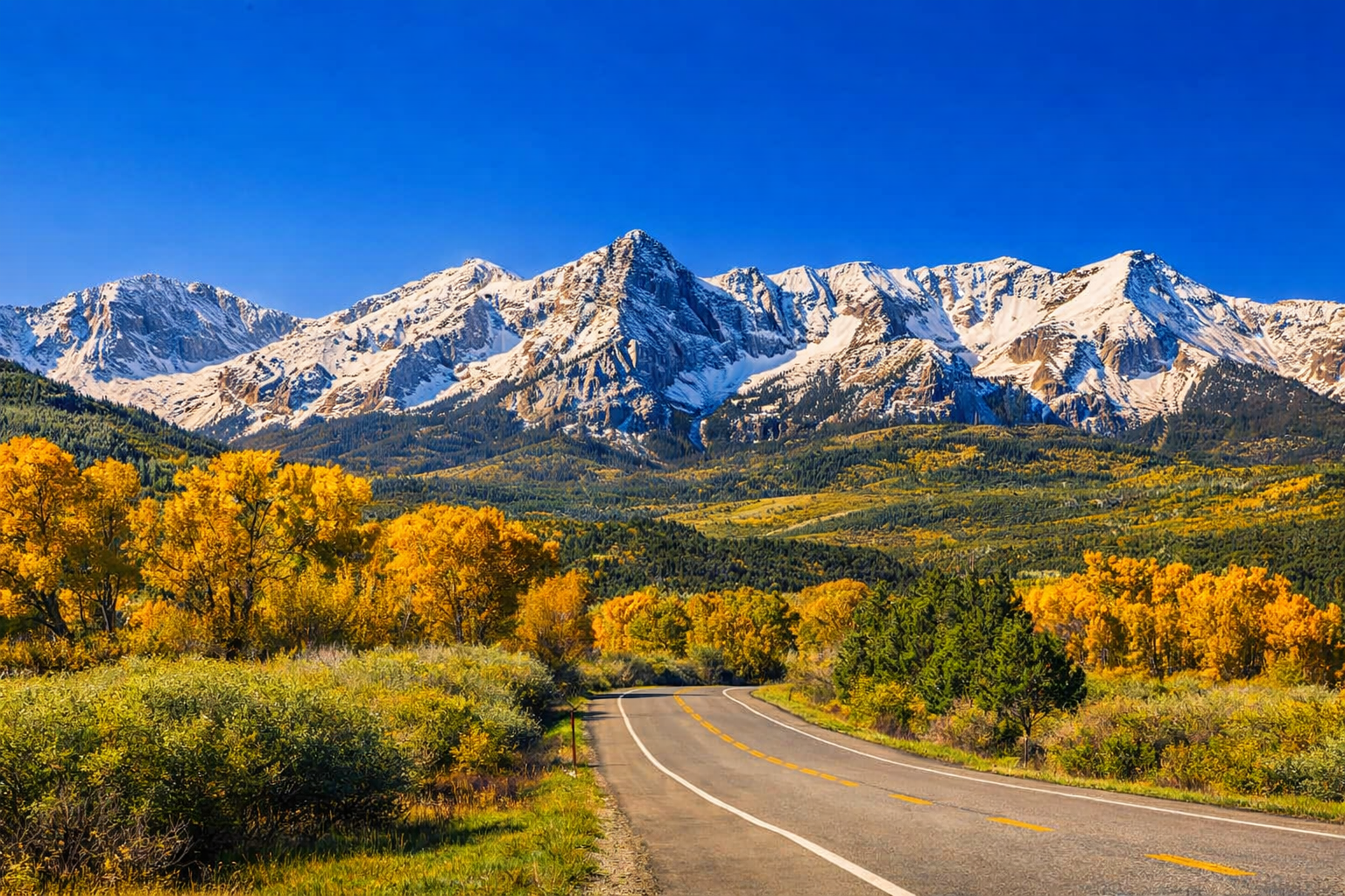 Colorado mountain landscape representing Summit Investigations LLC private investigative services in Fremont and Chaffee County Colorado