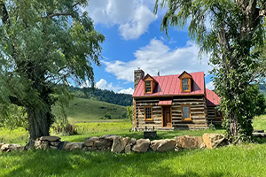 Explore Ovoka Farm in Paris, Virginia, through the GATHER Gallery. Set across 700 acres in Fauquier County, this historic Virginia farm features rolling countryside, a late-18th-century manor, Ovoka Wagyu, and the remarkable landscape that will becom