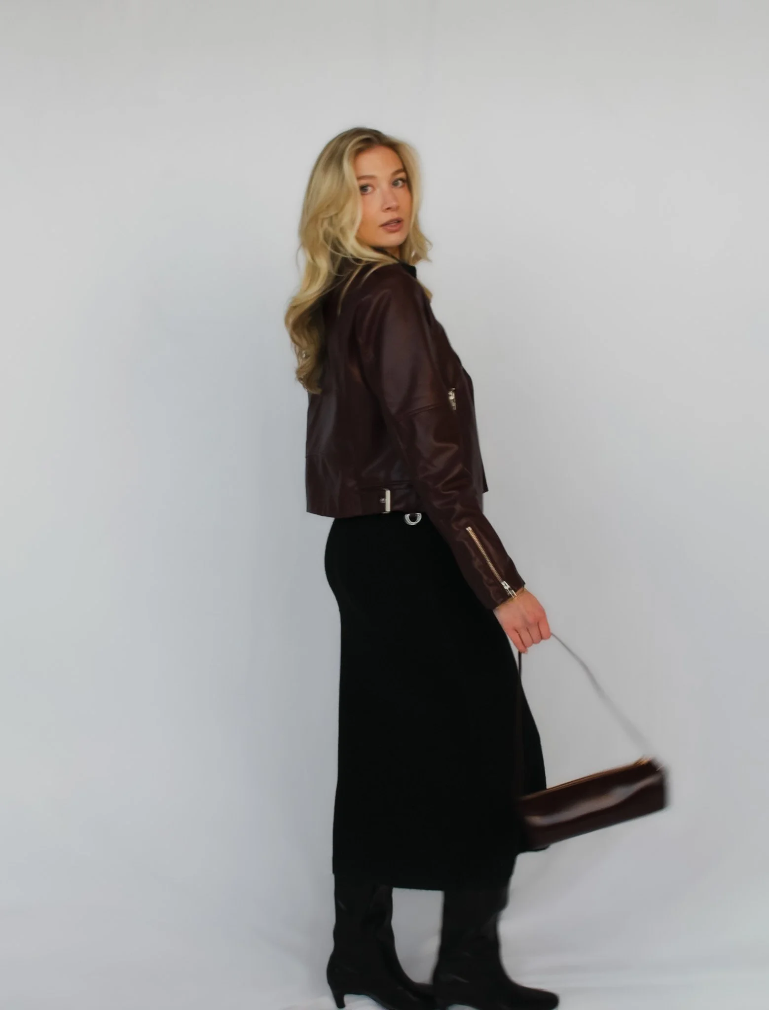 57729808-EA5A-47C4-A857-85149822F8AB 2.jpg