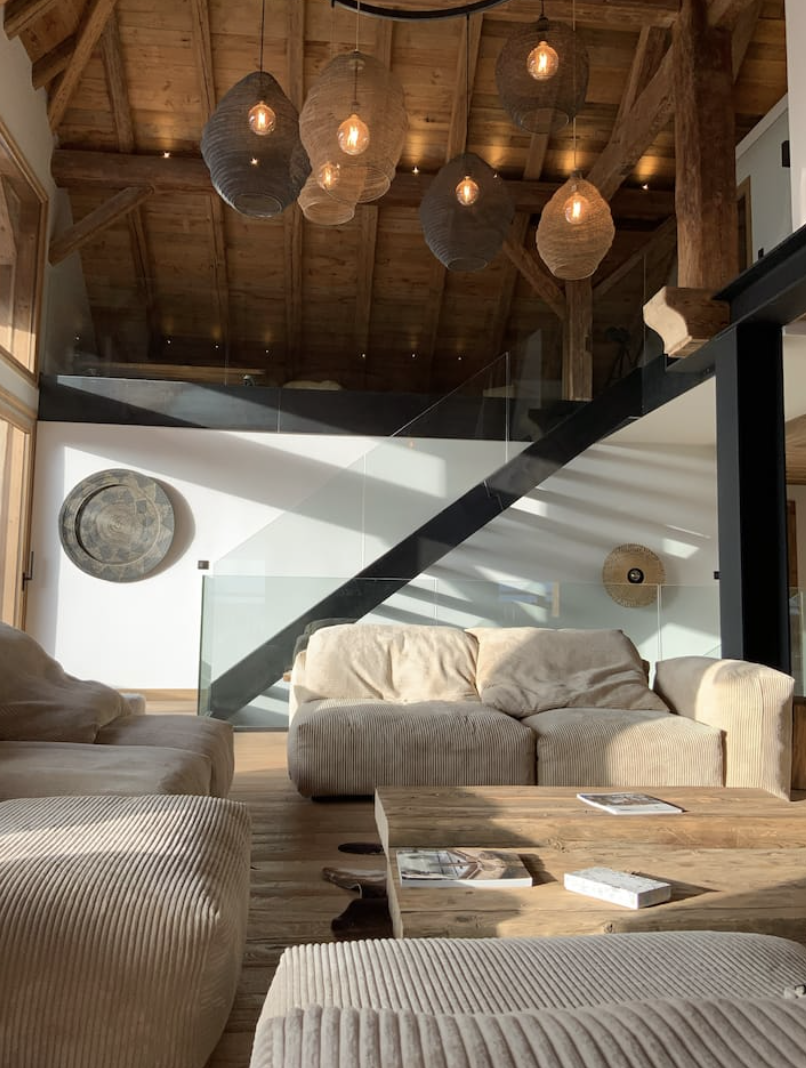 Capsule Retreats Boutique Chalet Location 1 - Living Room 2