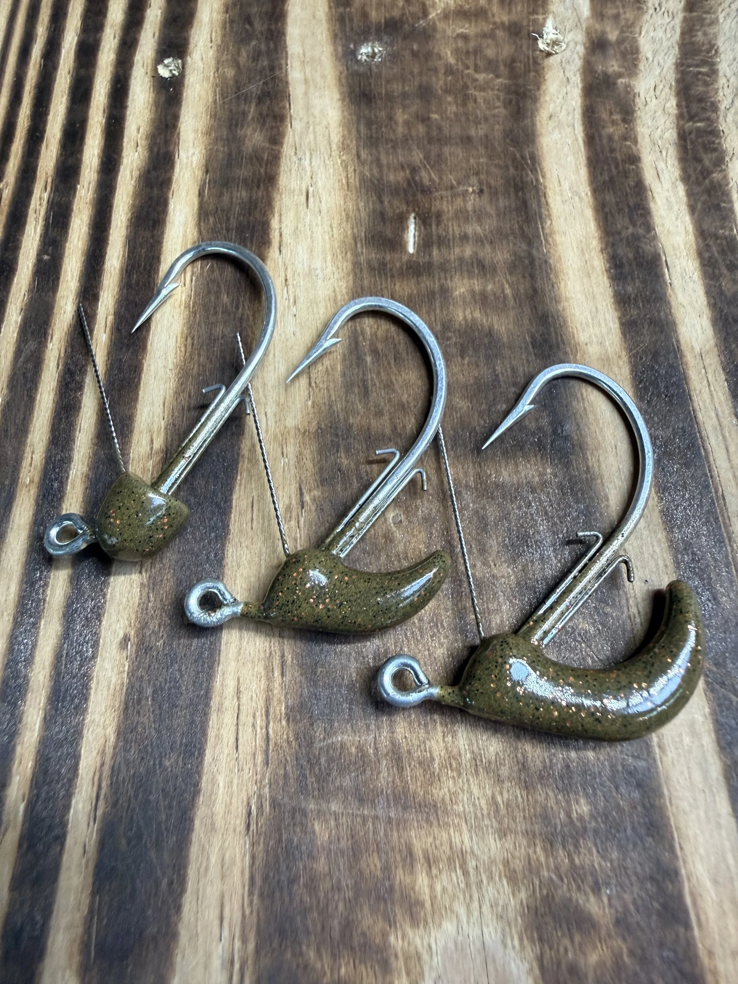 Shockwave jig head (Green Pumpkin Craw)