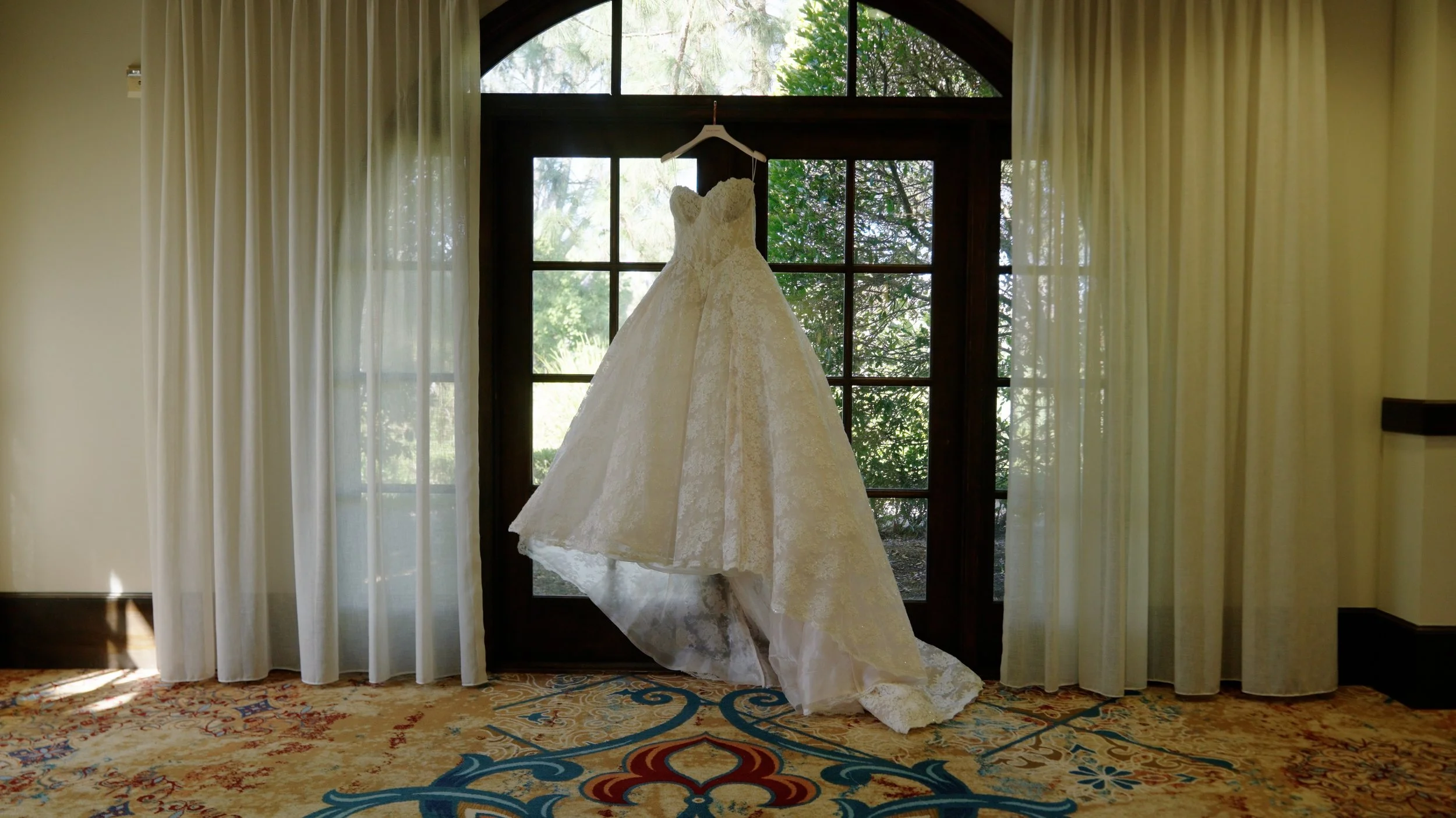 O&J Wedding Film.00_02_27_06.Still012.jpg