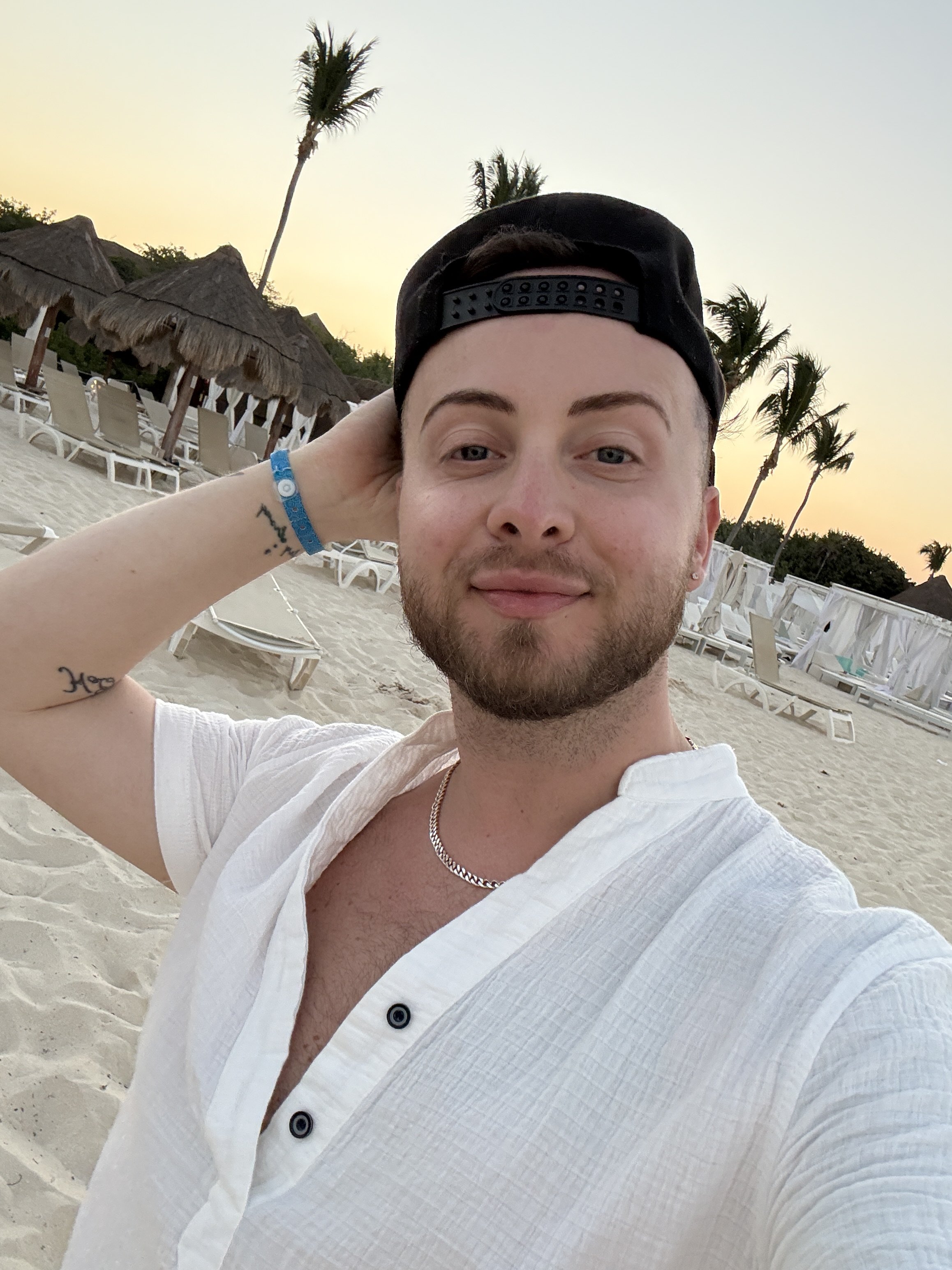 Lifestyle portrait of Richie Araish on a tropical beach