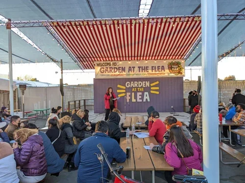 OEDCA co-hosts meeting with Flea Market vendors