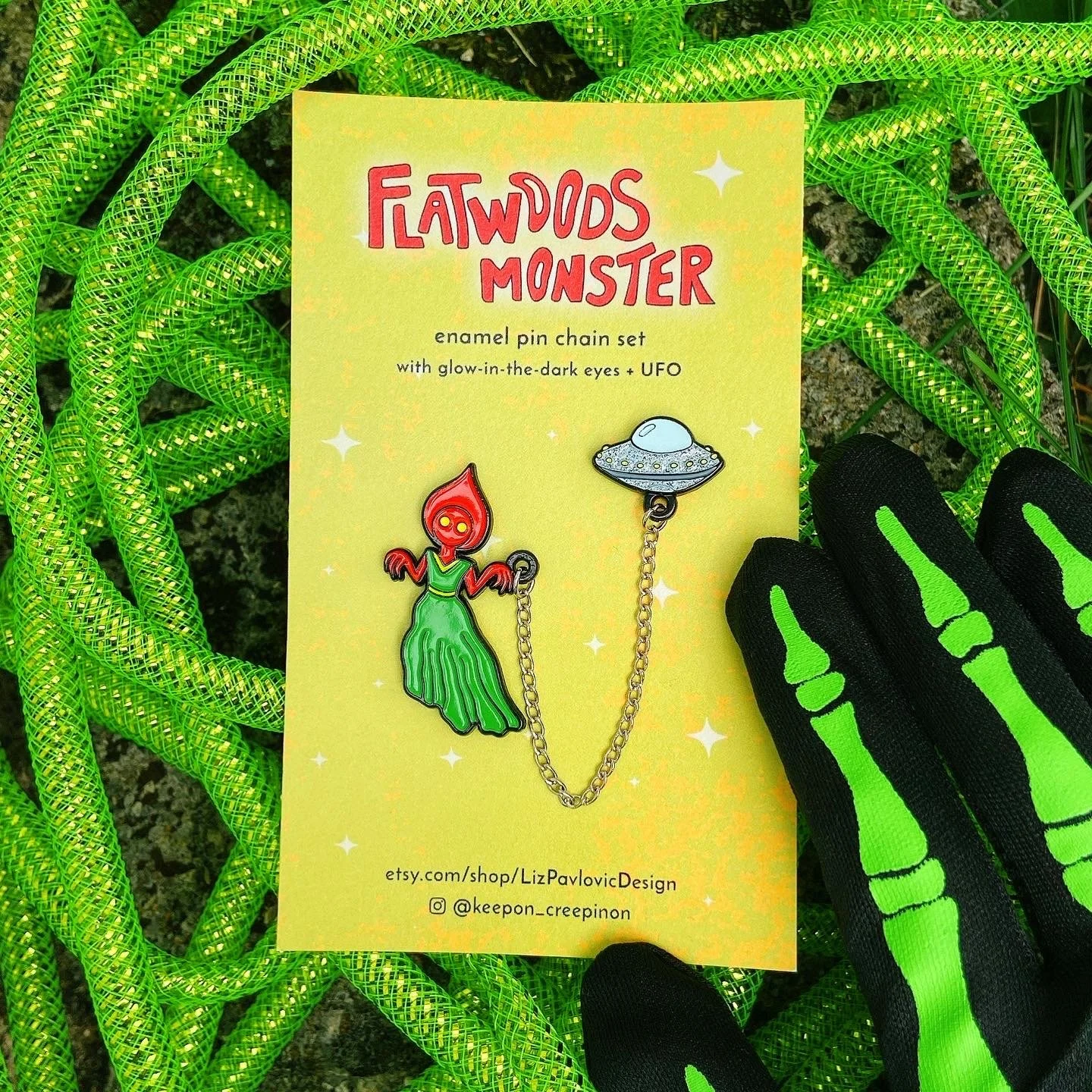 Flatwoods Monster chain pin