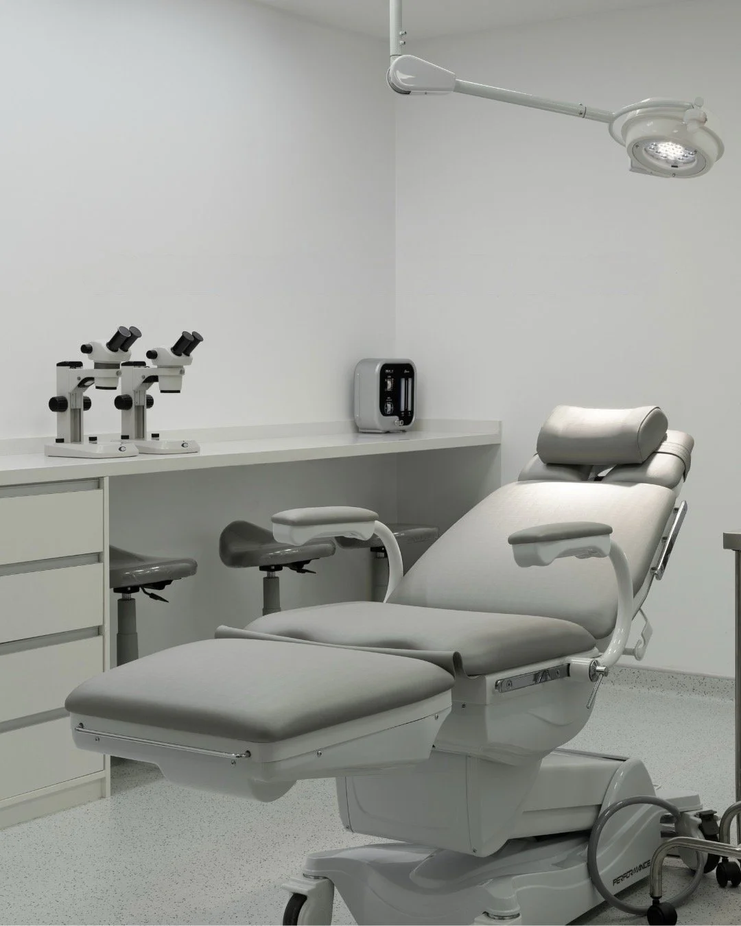 dr-fernando-henrique-canhoto-alves-dermatologia-sao-paulo-cosmiatria-estetica-cirurgia-clinica-2