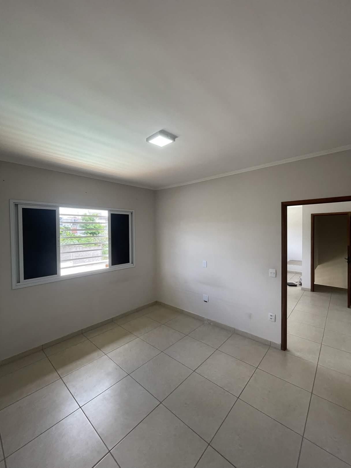 CASA 2 EM CIMA.jpg