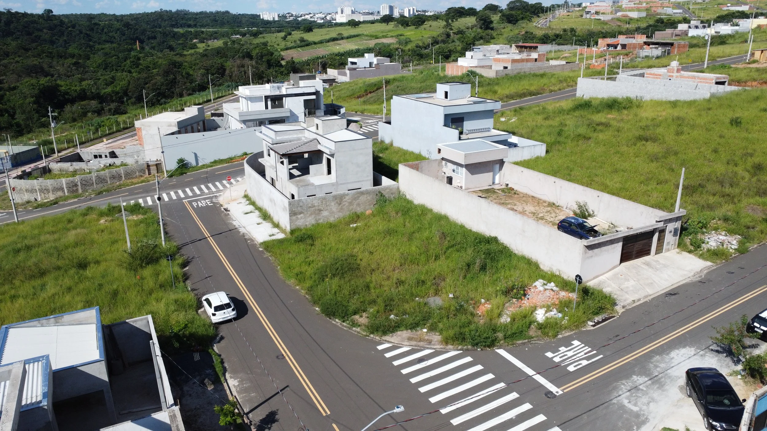 Terreno : 282M²