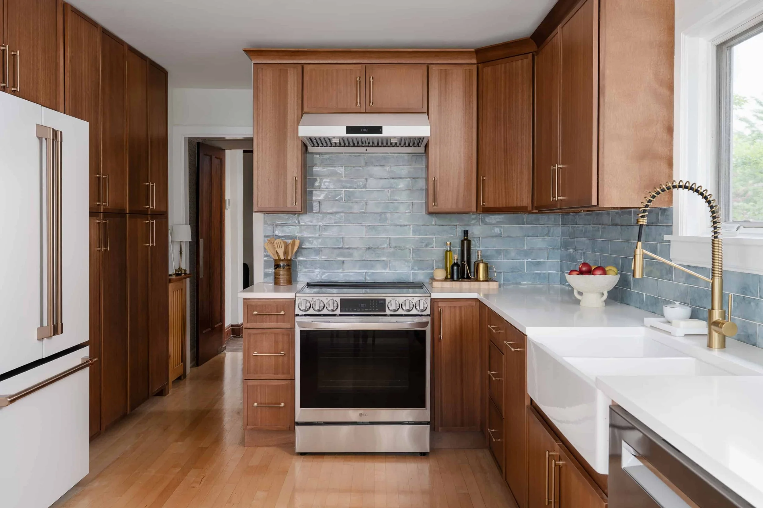 Melrose Park kitchen-5-compressed.jpg