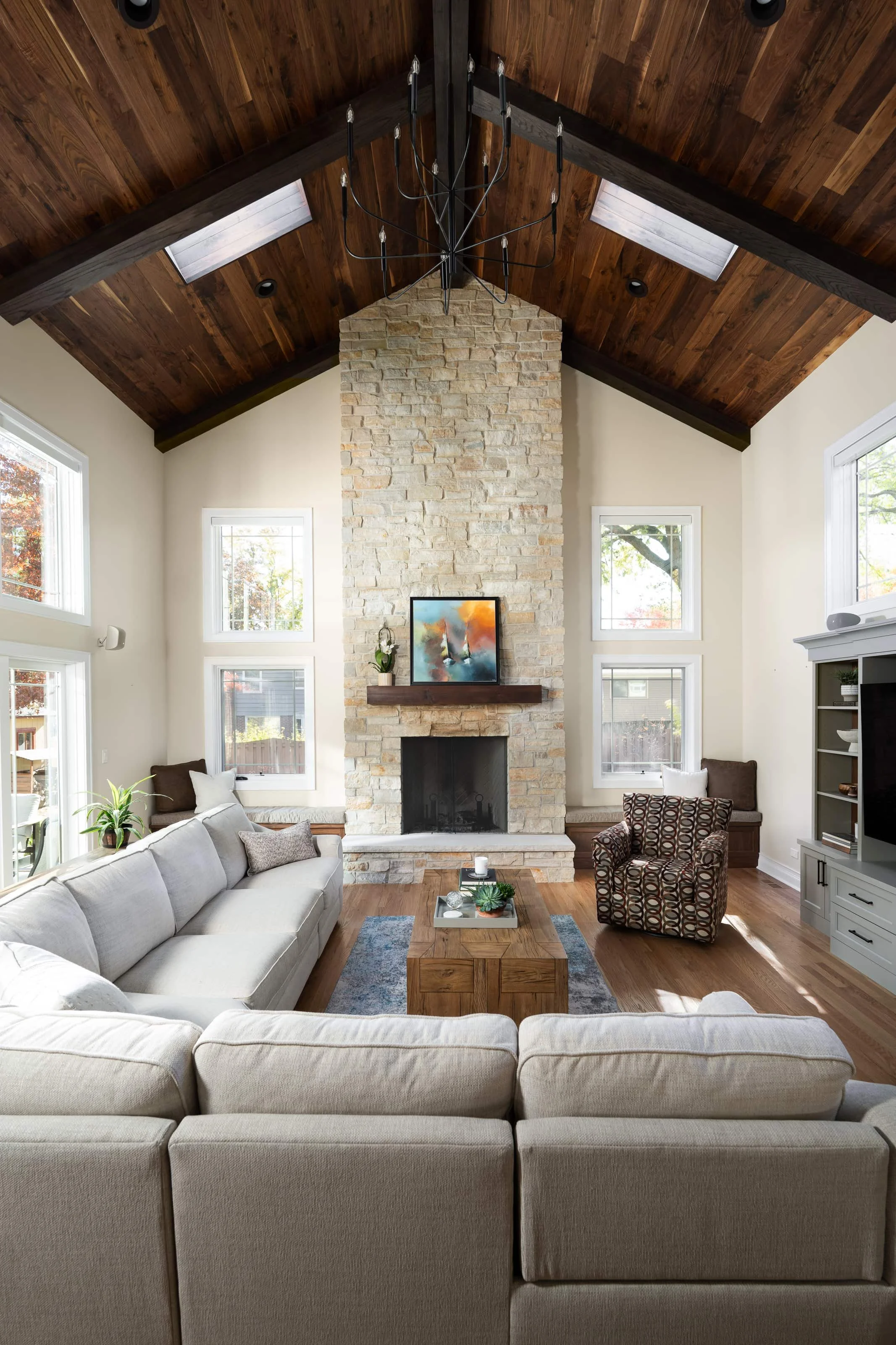 Palatine Jupiter dr-13-compressed.jpg