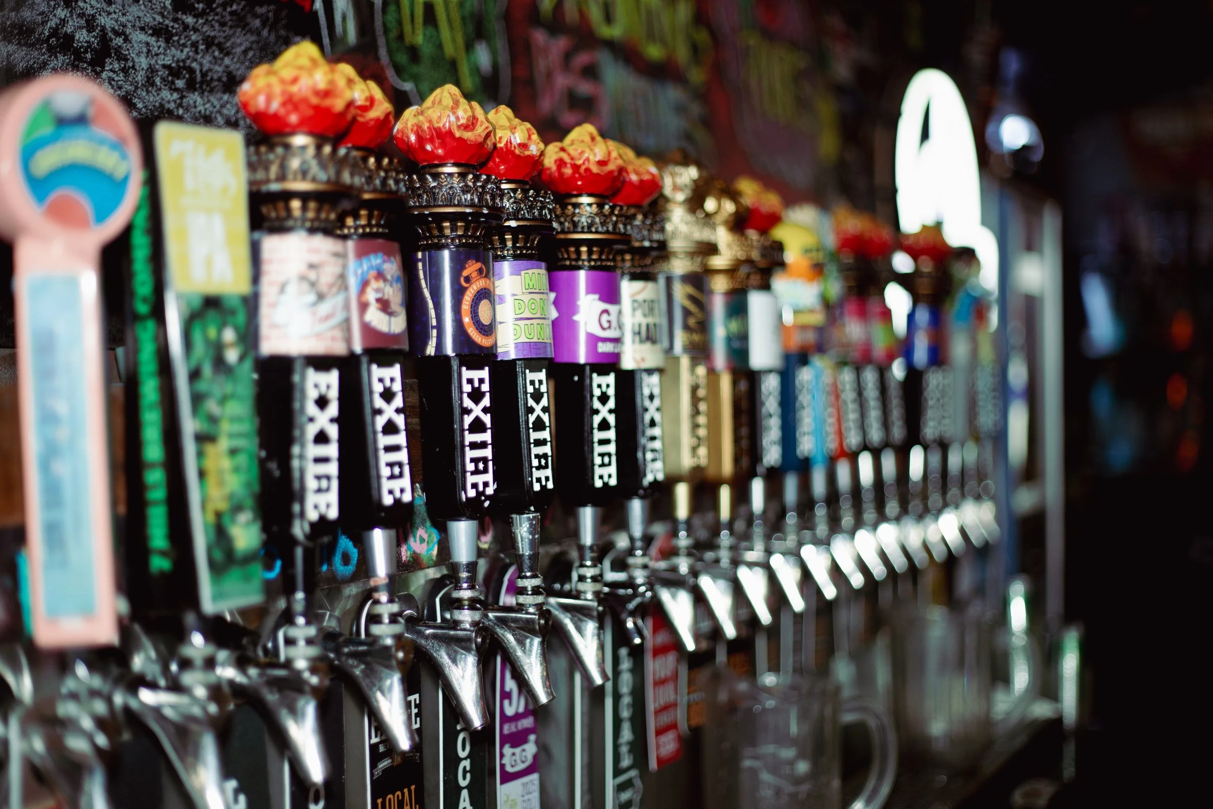 EXILE25_Peanut-Pub-Beer-School_10-4-7.jpg