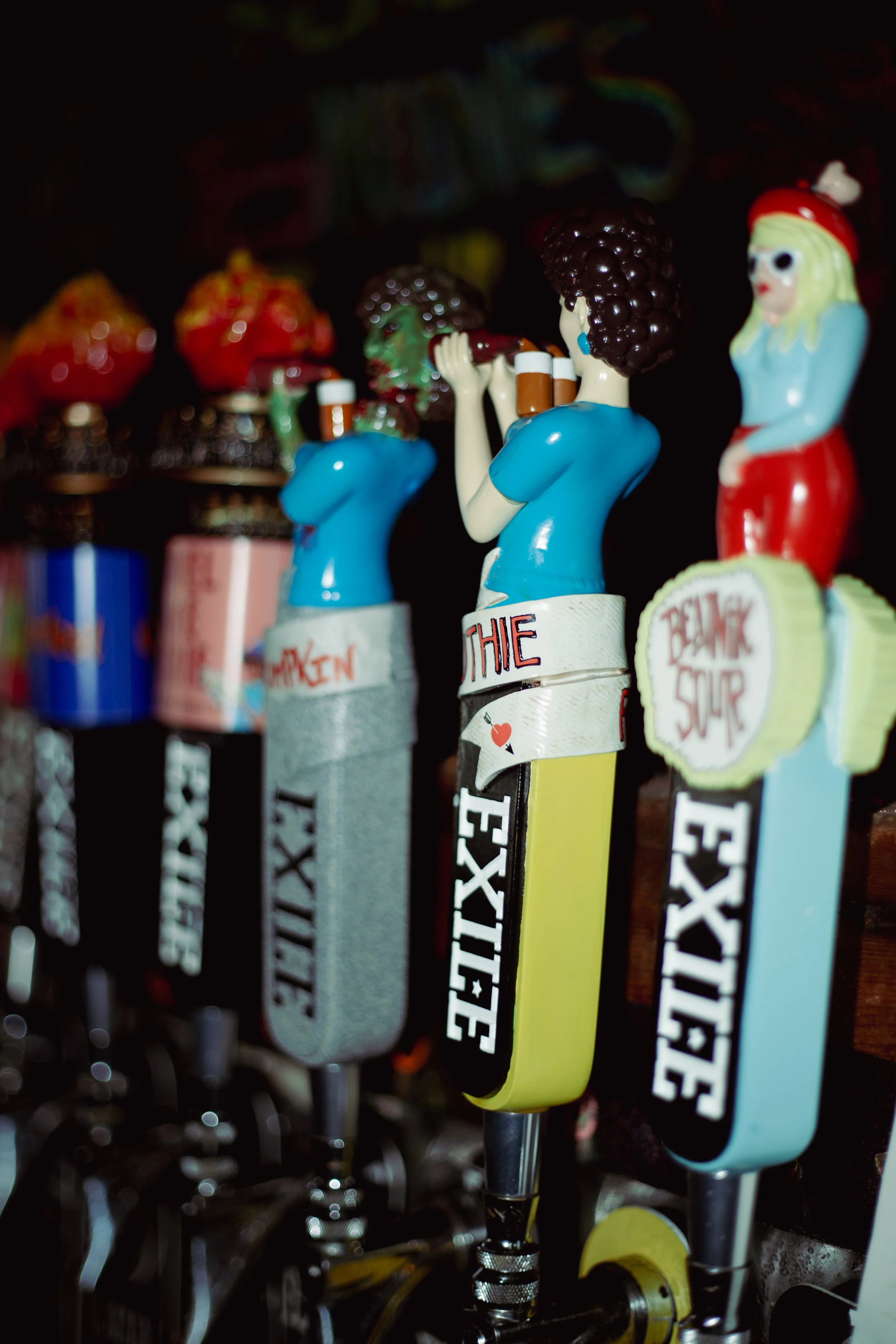 EXILE25_Peanut-Pub-Beer-School_10-4-18.jpg