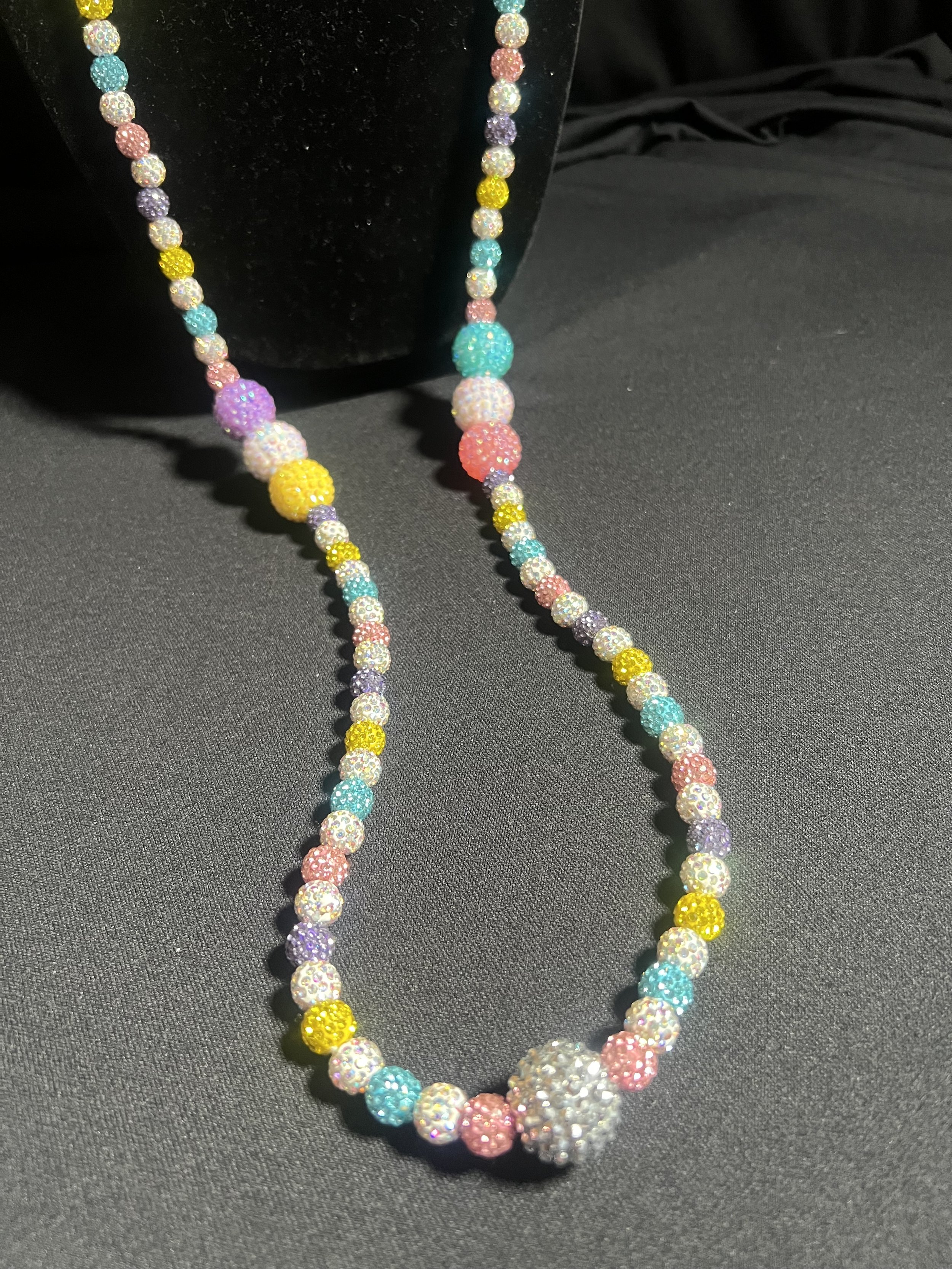 The Royal Mint Pavé Strand