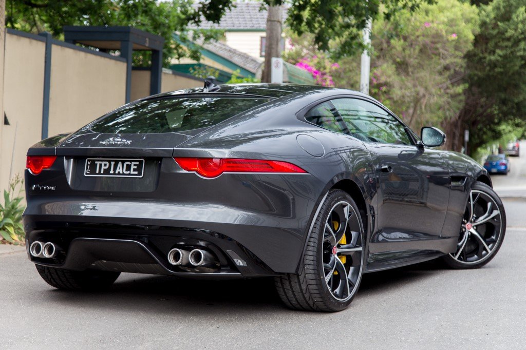 Jaguar F Type R