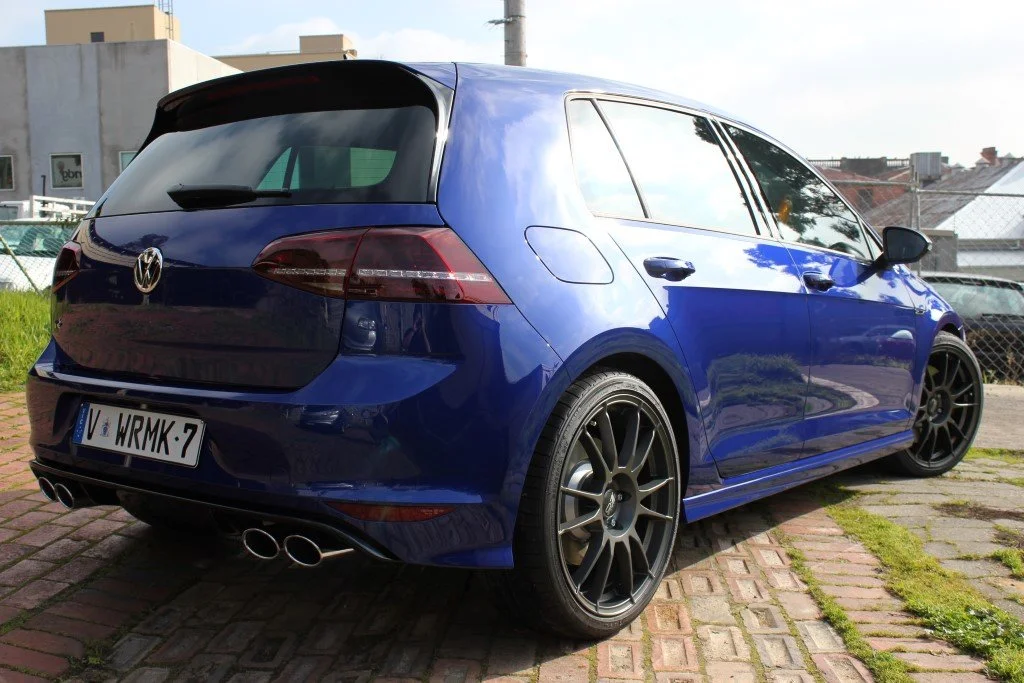 2014 Mk7 VW Golf R - Lapiz Blue