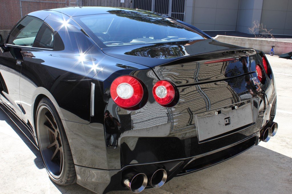2010 Nissan GTR - Solid Black