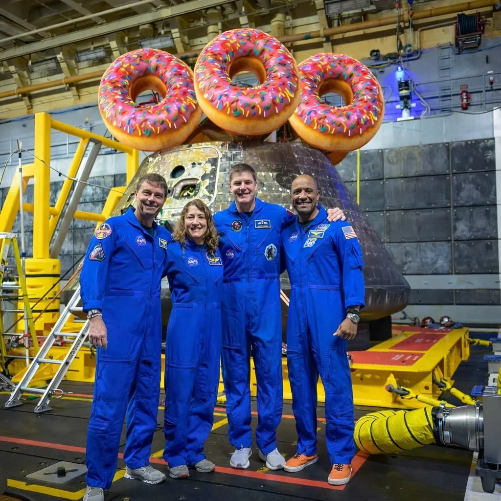 San Diego welcomes you back from space! @nasa Junior space enthusiasts get free donut holes all weekend, please say &ldquo;Artemis II&rdquo; at checkout. 💙❤️💙💙