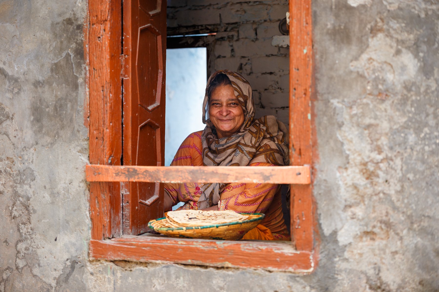 taseer-beyg-hbl-sustainability-report-15.jpg