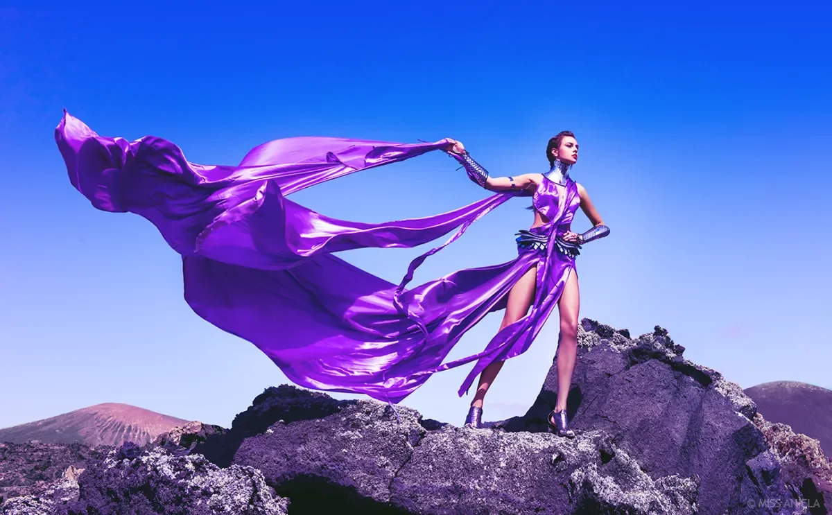 violet-vista_-machina-silks-miss-aniela-1400px.webp