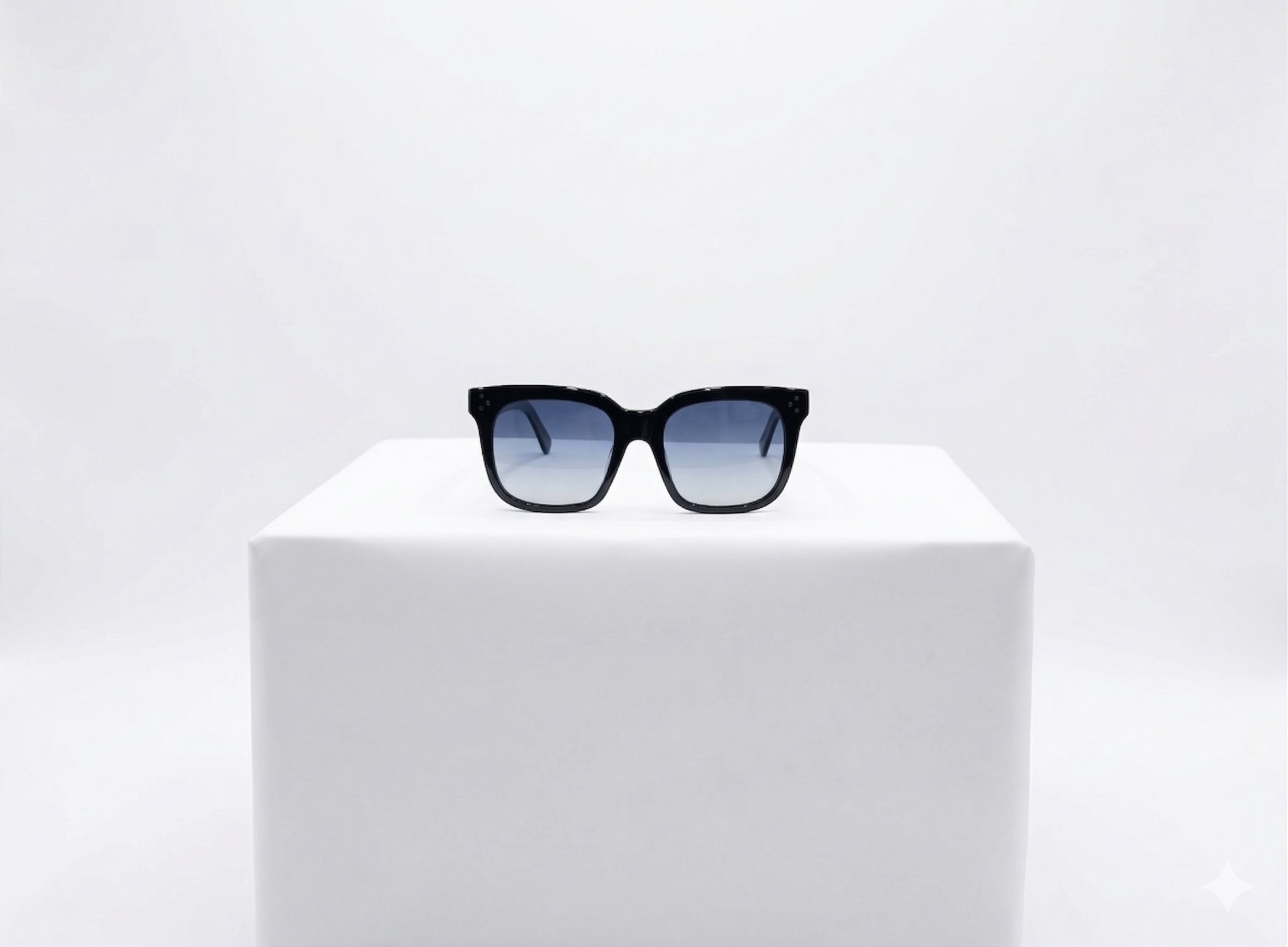 sunwear-square-front-black-new-ai.png