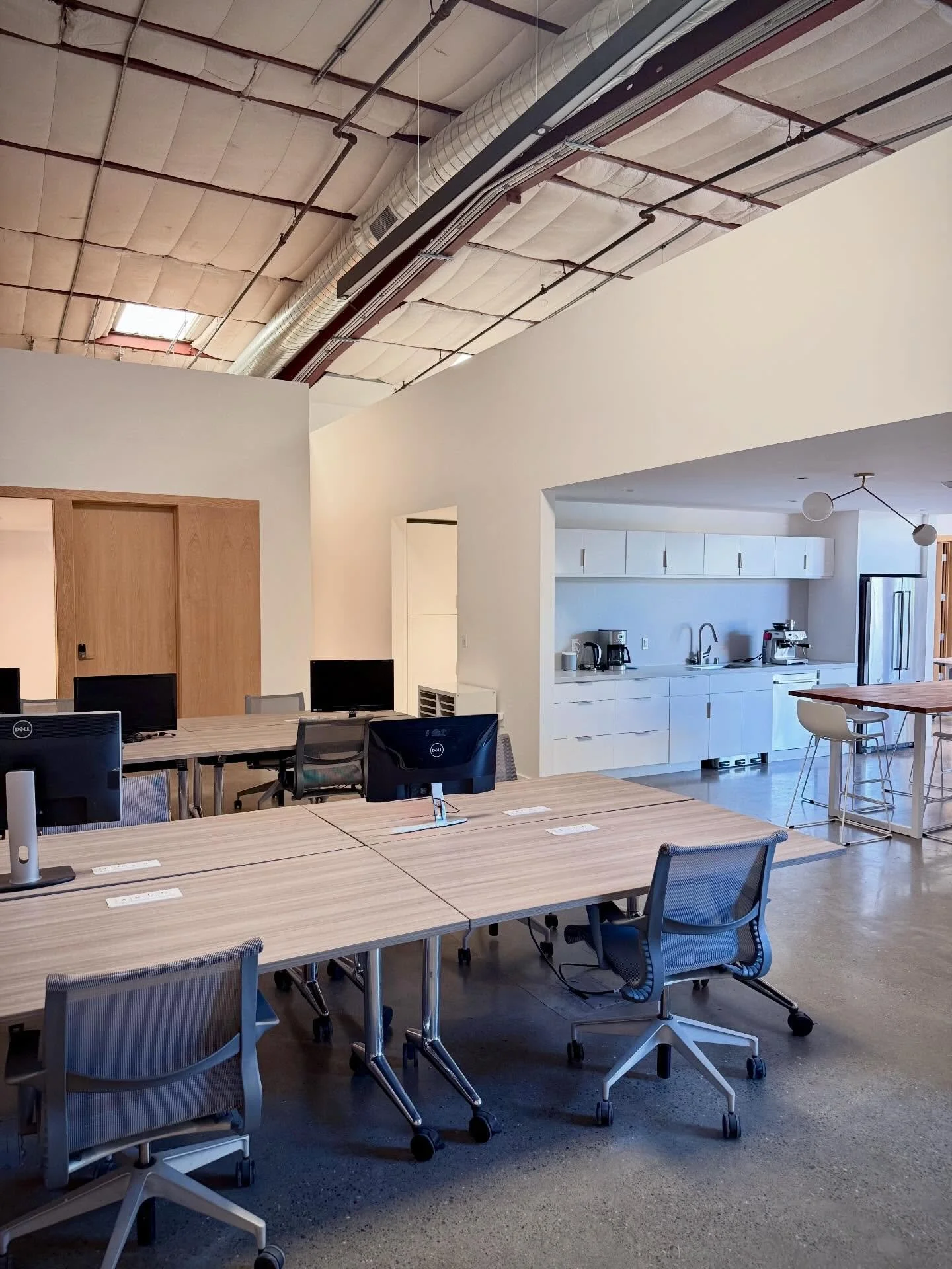 Day passes and basic memberships come with access to  individual desks and monitors, outdoor meeting areas, plus discounted meeting room reservations.