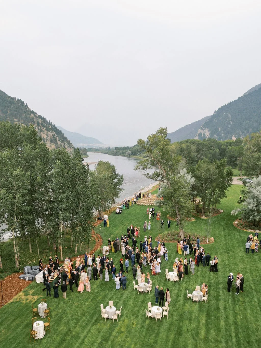montana.ranchwedding.elizabethlanier.kl.cocktail-1.jpg