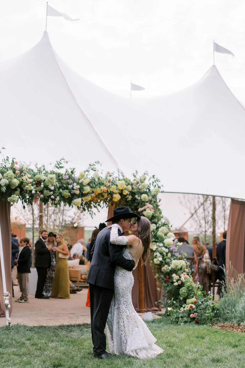 montana.ranchwedding.elizabethlanier.kl.portraits-88.jpg
