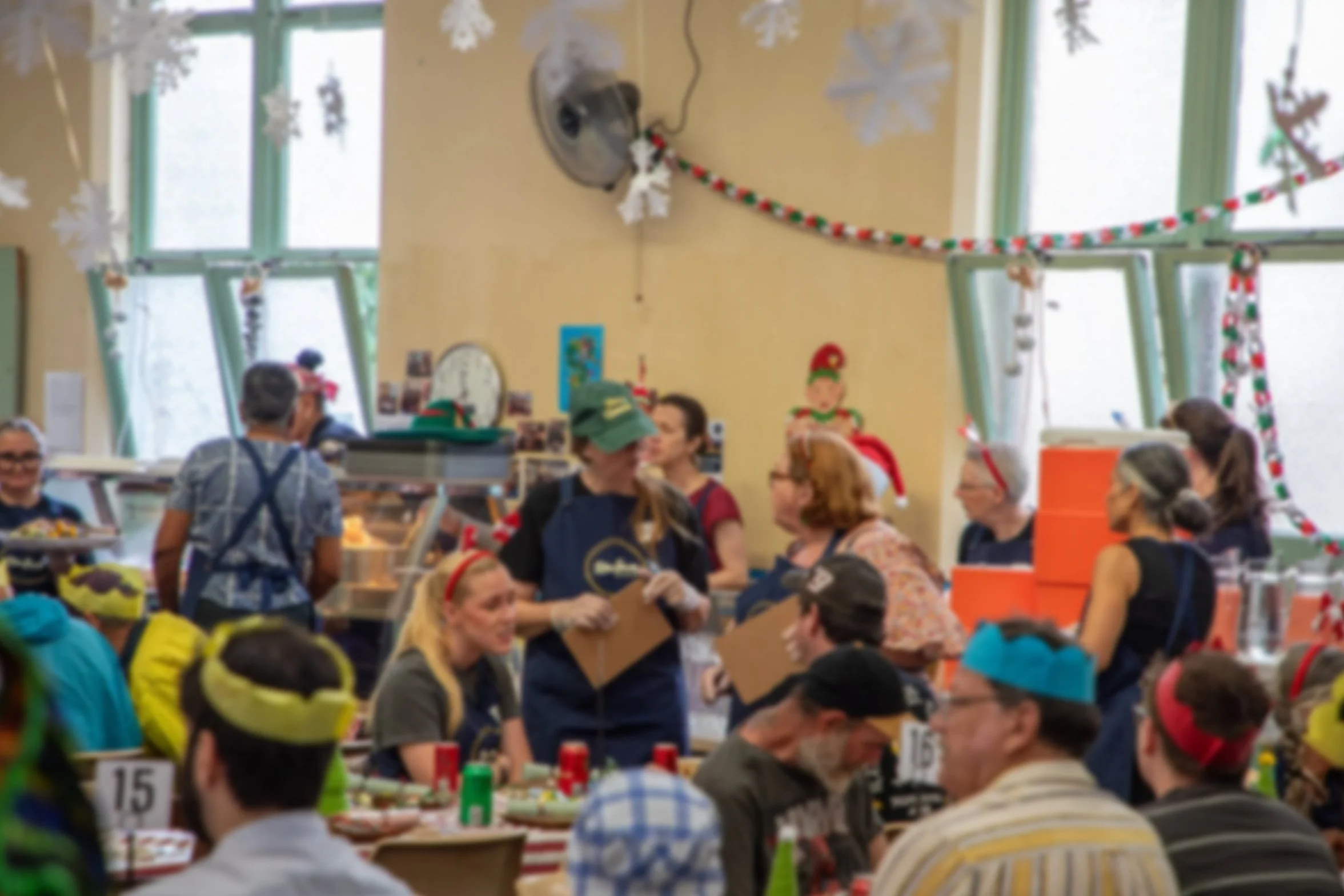 25-12-25 Newtown Mission Christmas Lunch-0693.jpg
