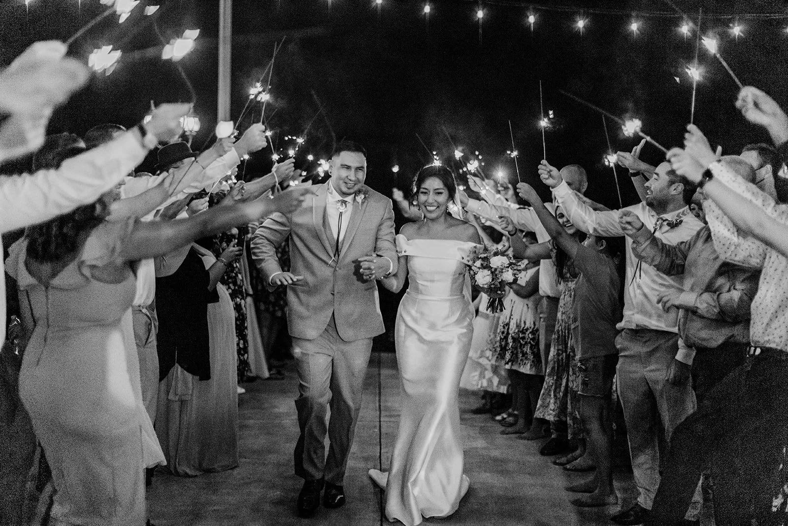 Sweetgrass &amp; Vows | A Wedding at Red Barn Villa | Oregon City, Oregon