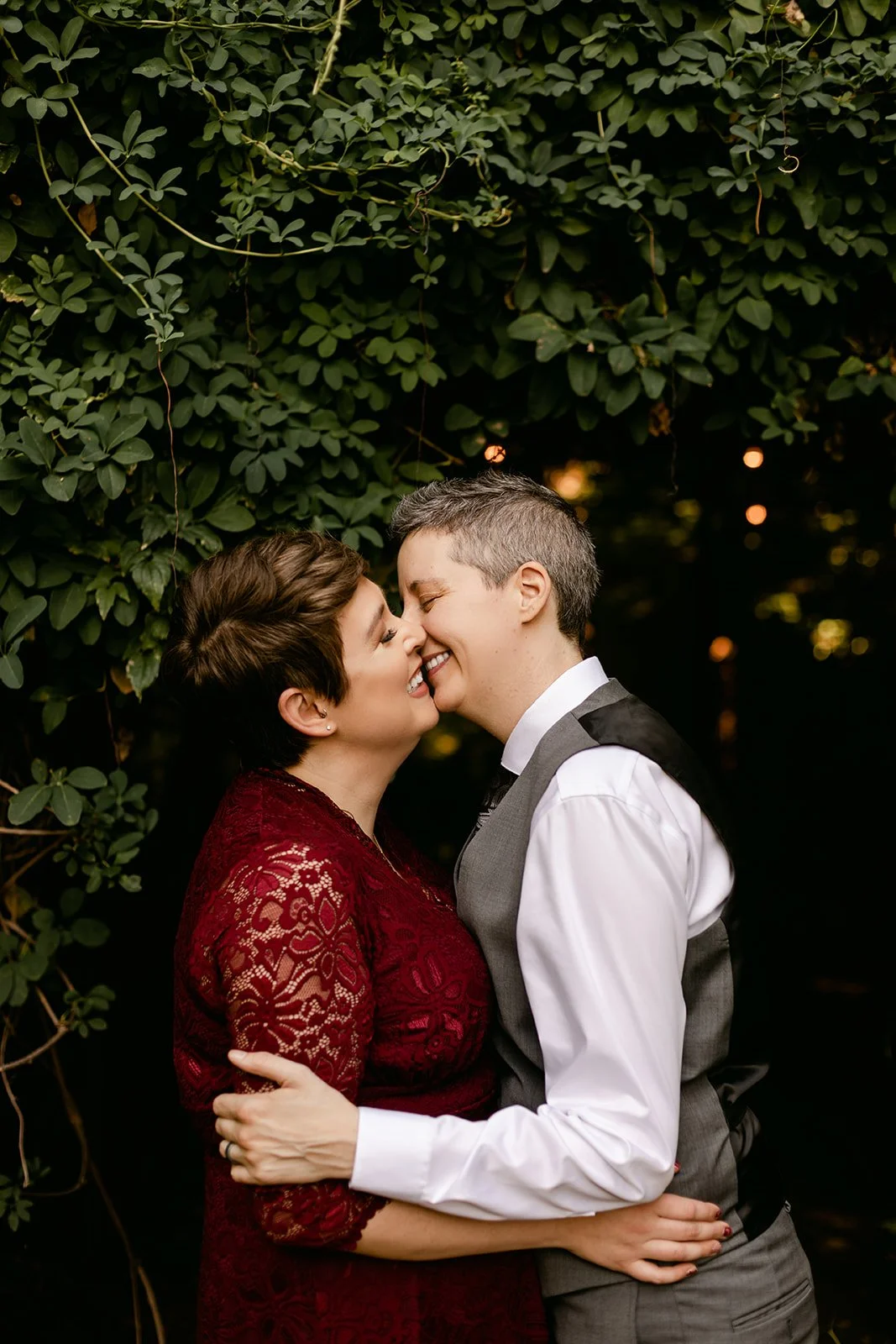 Love, Brunch &amp; Voodoo Donuts: A McMenamins Cornelius Pass Roadhouse Wedding