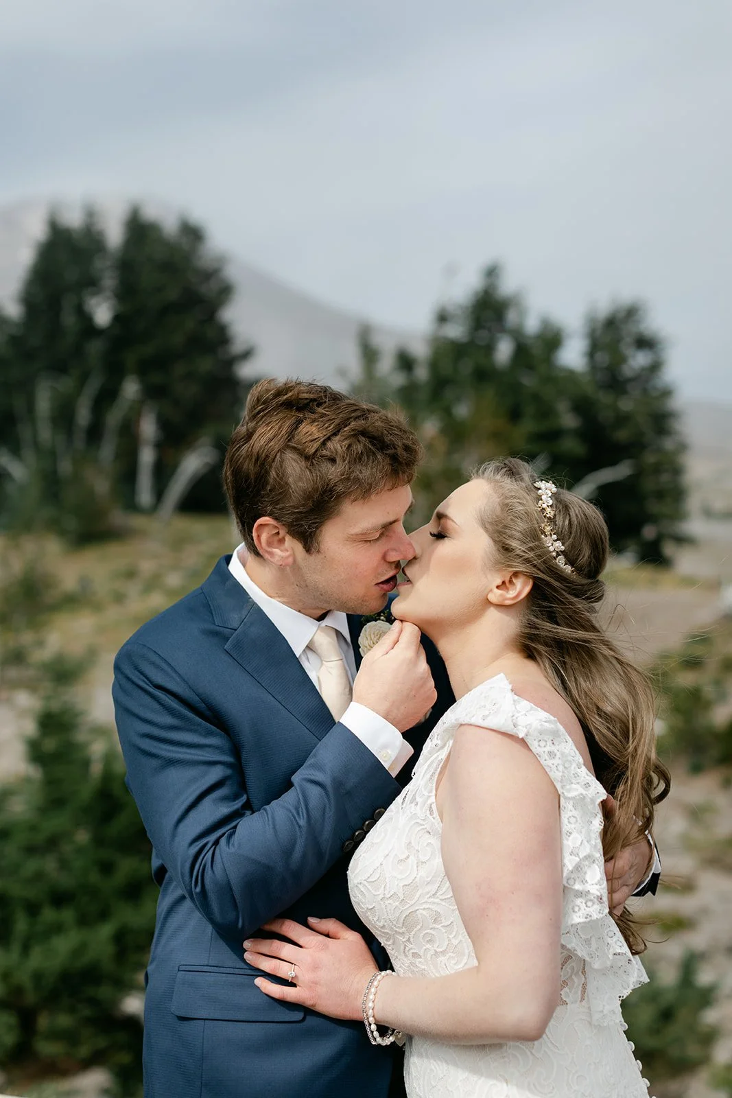 Timberline Lodge | A Mount Hood Wedding That Almost Didn't Happen