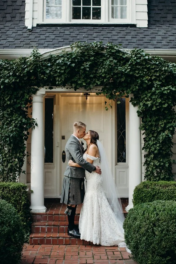 Oregon to Scotland &amp; Back Again | Kelli &amp; Niall's Wedding at Gray Gables Estate, Portland