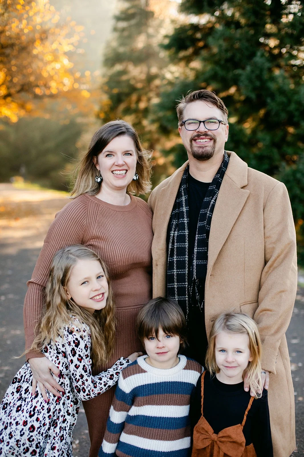 family at golden hour at mount tabor park in portland, oregon