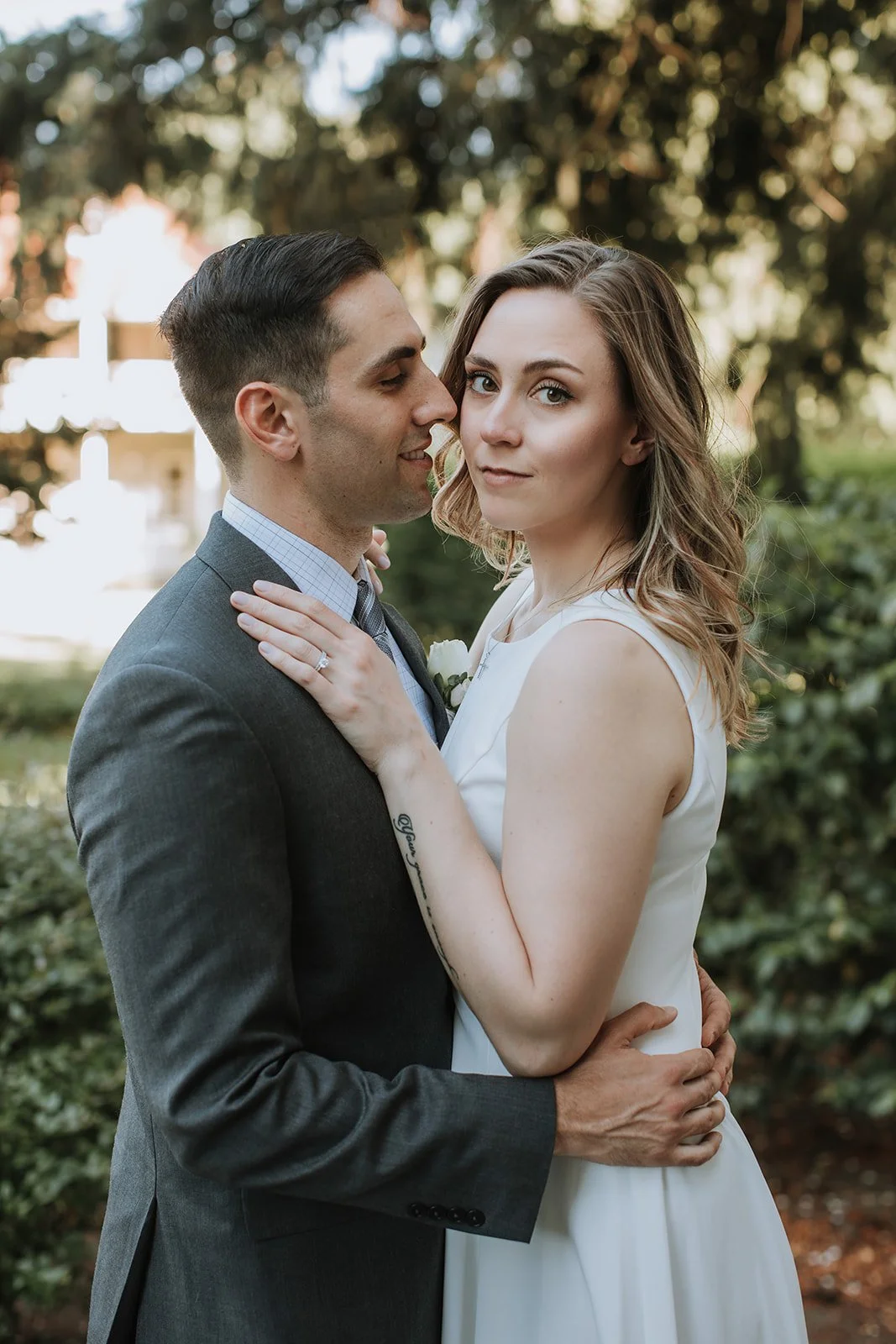 Vows, Voodoo, and the Grant House: Michael &amp; Stephanie's Wedding at Fort Vancouver