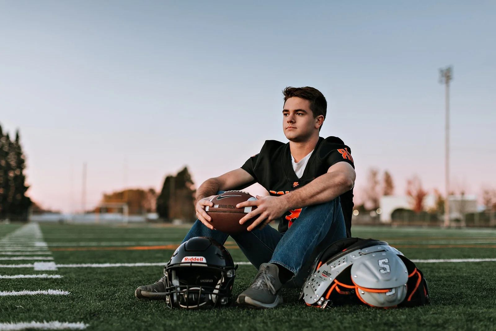 Golden Hour and the Foxes | Grant's Senior Session | Silverton, Oregon