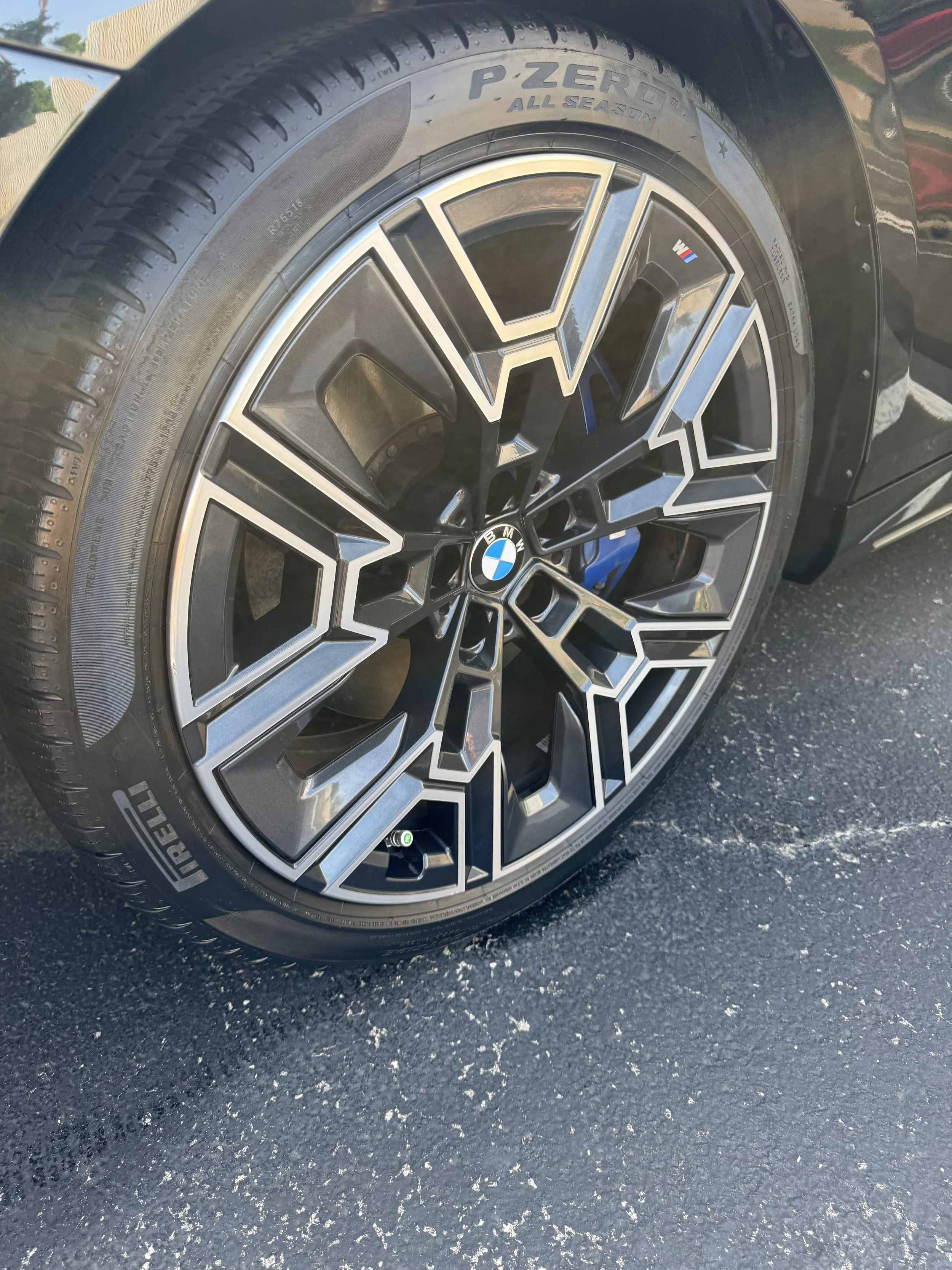 BMW RIM.jpg