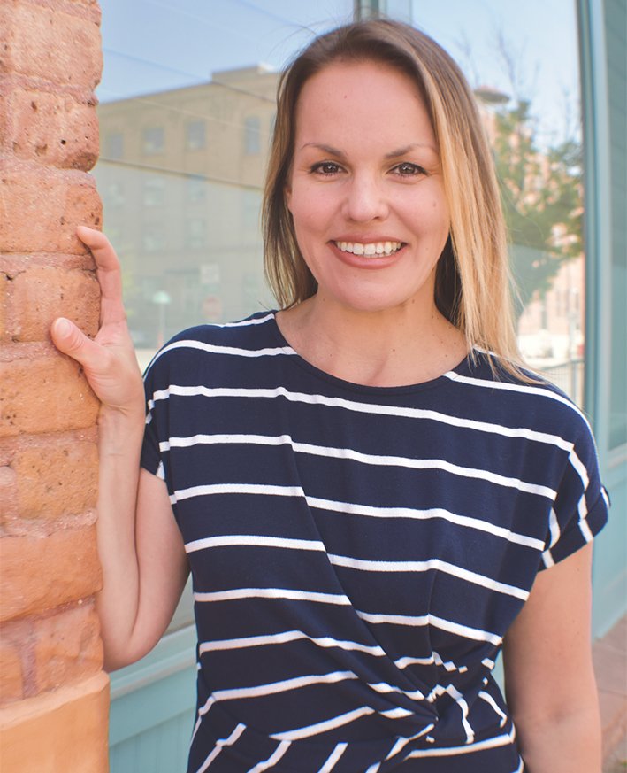 laura-nelson-portrait