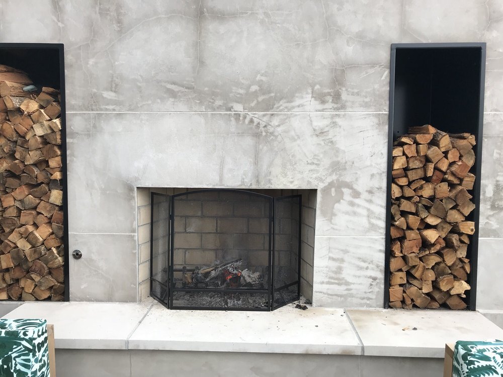 Fireplace 1.jpg