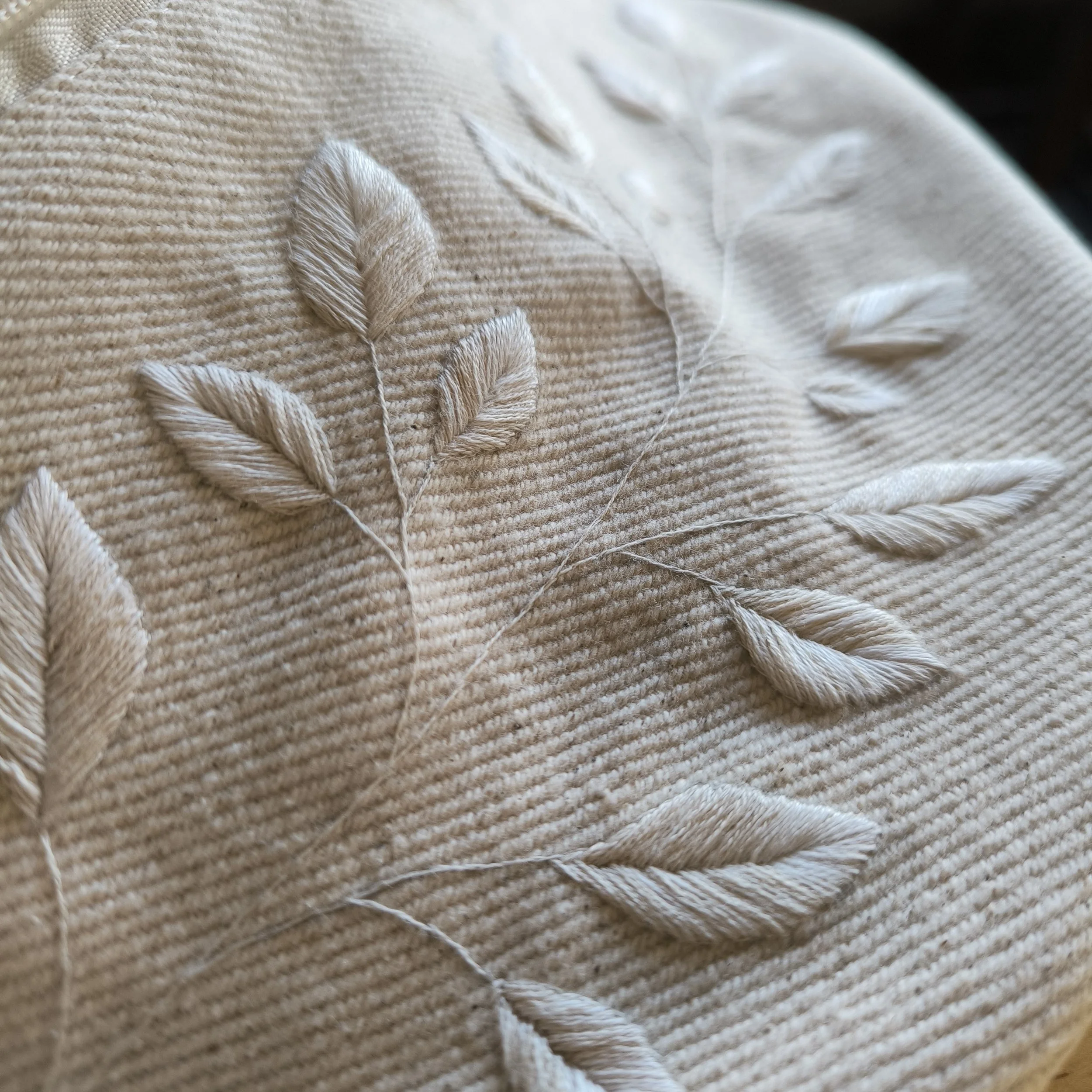 monochromatic leaf