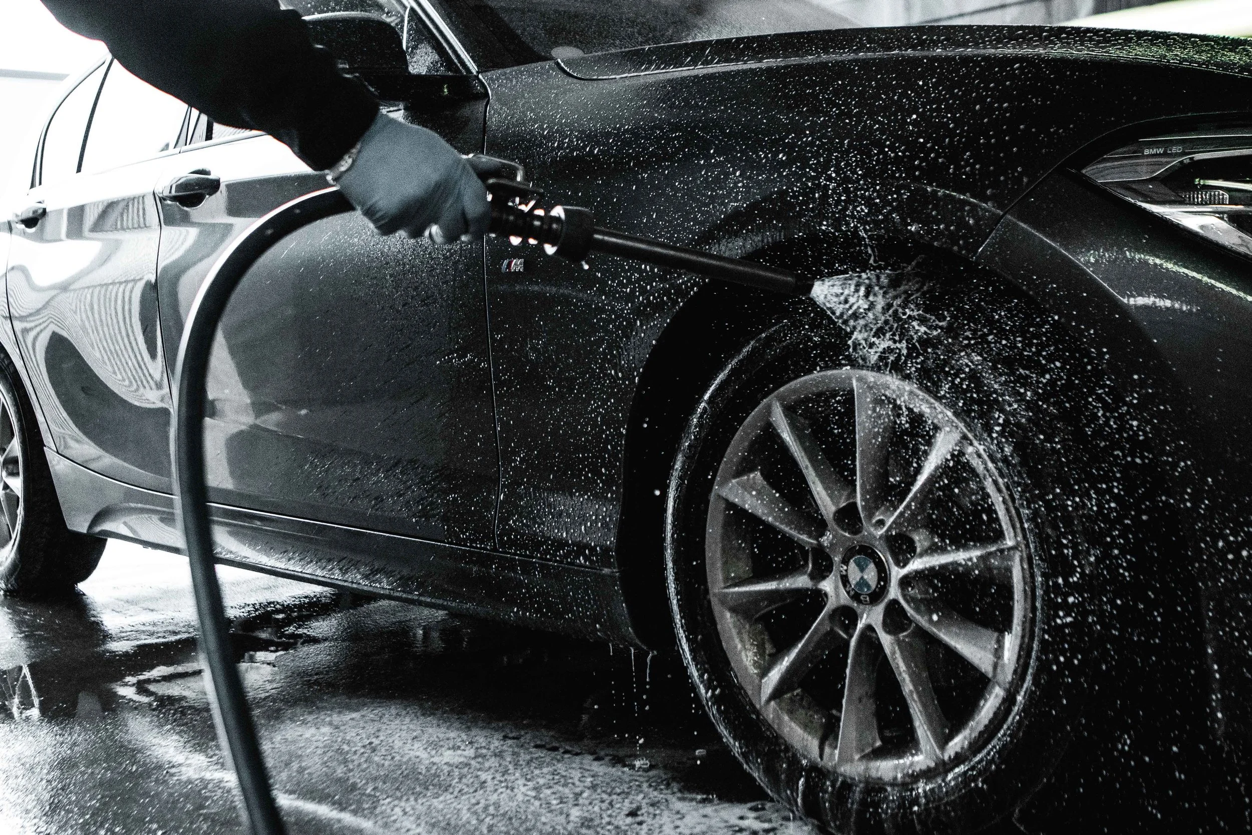 Rekond standard — helrengöring med polering och vaxning