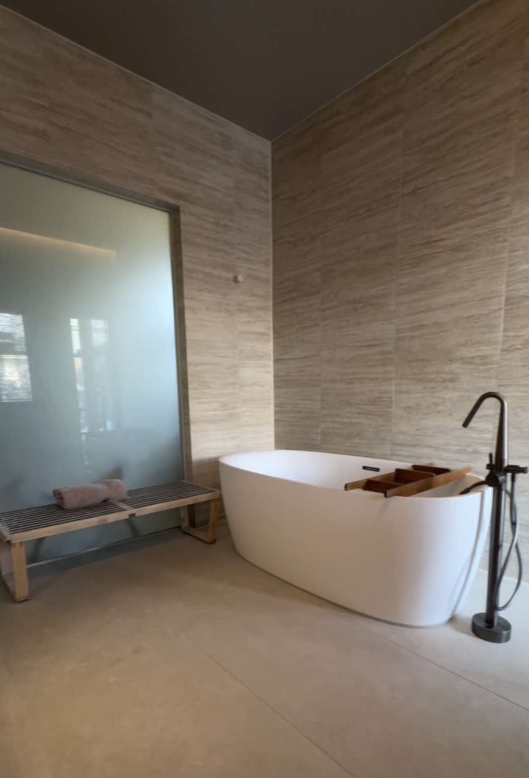 bathtub.png