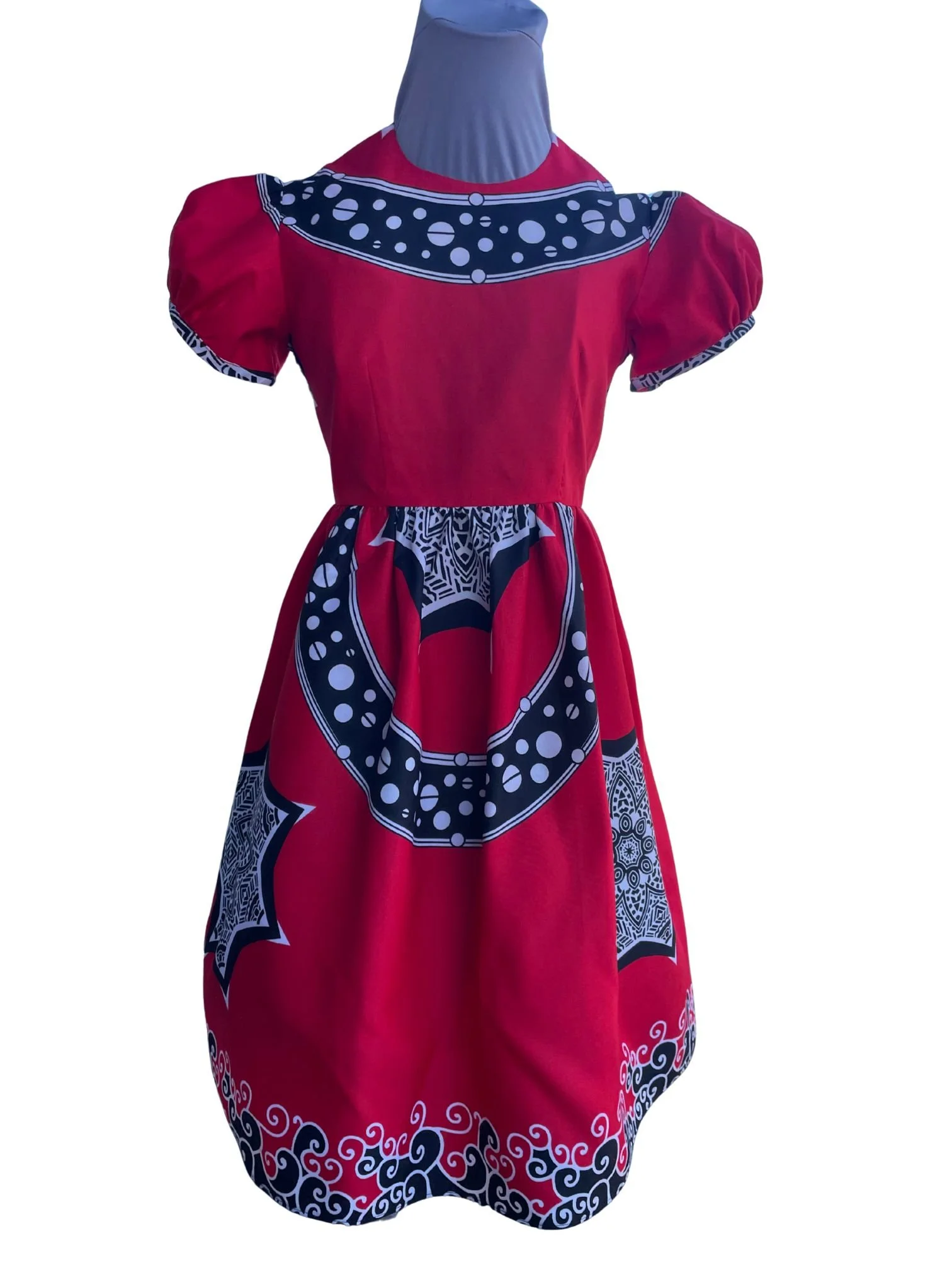 Elsa island boutique photo.jpg