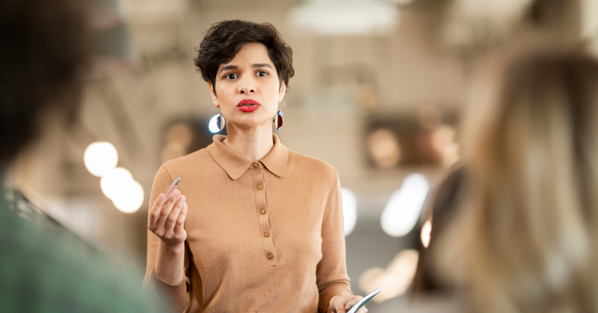 Speaking to Your Boss Vs. Peers Vs. Junior Team Members