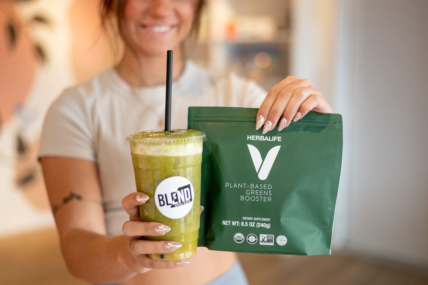 Fun fact: Our Matcha drinks aren't just pretty 💚

They're packed with:
✨ Natural energy (no jitters!)
✨ Antioxidants for days
✨ Mental focus and clarity
✨ Metabolism support

Who's ready to feel GOOD? Drop a 💚 below!

#blendcb #matchabenefits #natu