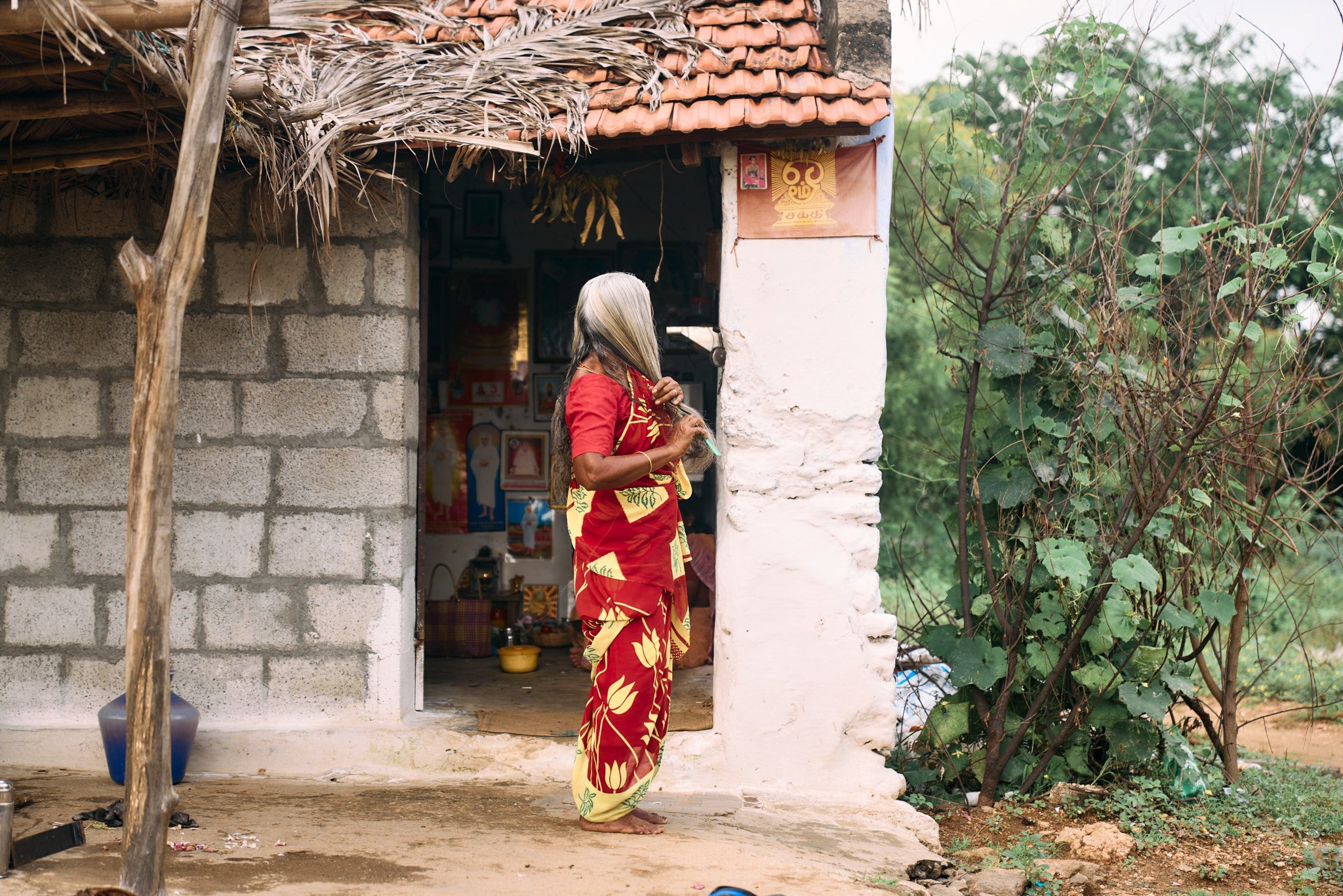 Eshwari, a cotton farmer based in Erode, Tamil Nadu is  getting ready to begin her day at the field.
